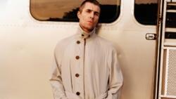 Com Liam Gallagher, Burberry resgata clima de festivais de música