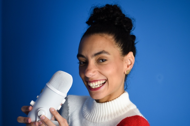Isabela Reis, podcaster do Angu de Grilo (Crédito: Divulgação)