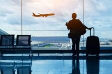 Itaú cria plataforma de passagens aéreas e promete sala VIP em Guarulhos