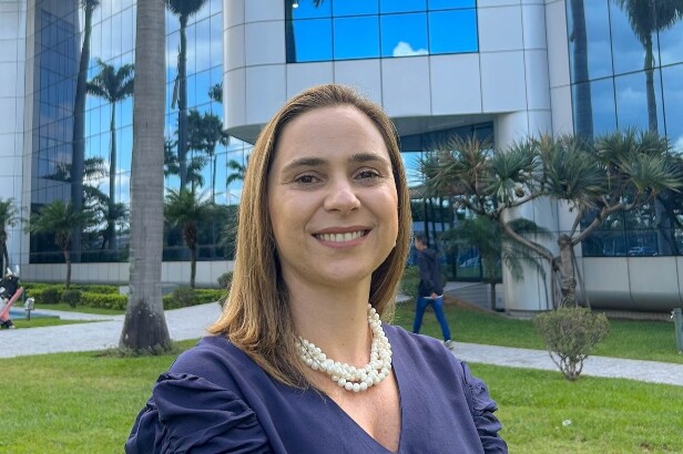 Cinthia Ribeiro, diretora da unidade de negócios OTC da EMS (Crédito: Divulgação)