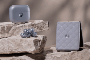 Com Swarovski, Motorola inaugura plataforma Motorola Collections