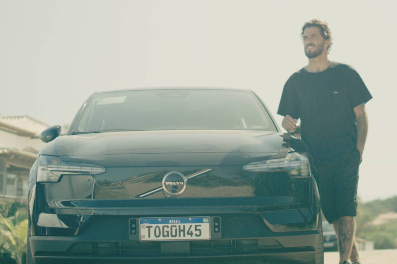 Filipe Toledo na Volvo