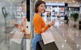 Saiba mais sobre o comportamento dos consumidores nos shoppings