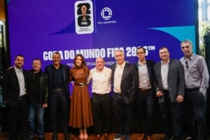Executivos estiveram presentes no evento de lançamento do “Pra Cima Brasil”, pacote de viagens para a Copa do Mundo Fifa (Crédito: Divulgação)