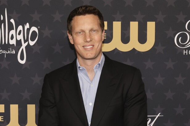 Oferta da aquisição pela Paramount Skydance foi feita por David Ellison, que é filho do bilionário Larry Ellison, fundador da Oracle (Crédito: Kevin Winter/Getty Images for Critics Choice Association)