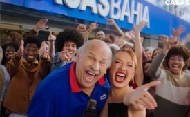 Bia do Brás e Marcio Canuto protagonizam campanha de Black Friday da Casas Bahia (Crédito: Divulgação)