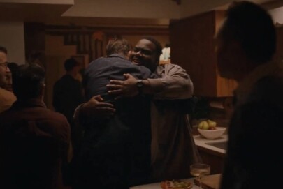 Depois de quatro anos, Meta volta a promover Facebook