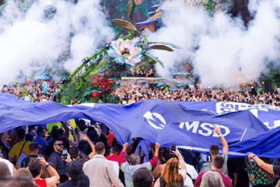 Por que uma farmacêutica foi parar no Tomorrowland?