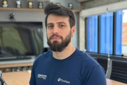 OMG admite diretor de software e engenharia de dados