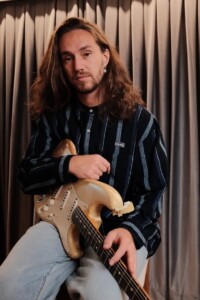 Vitor Kley, Levi's