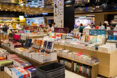 Associação faz campanha para valorizar livrarias