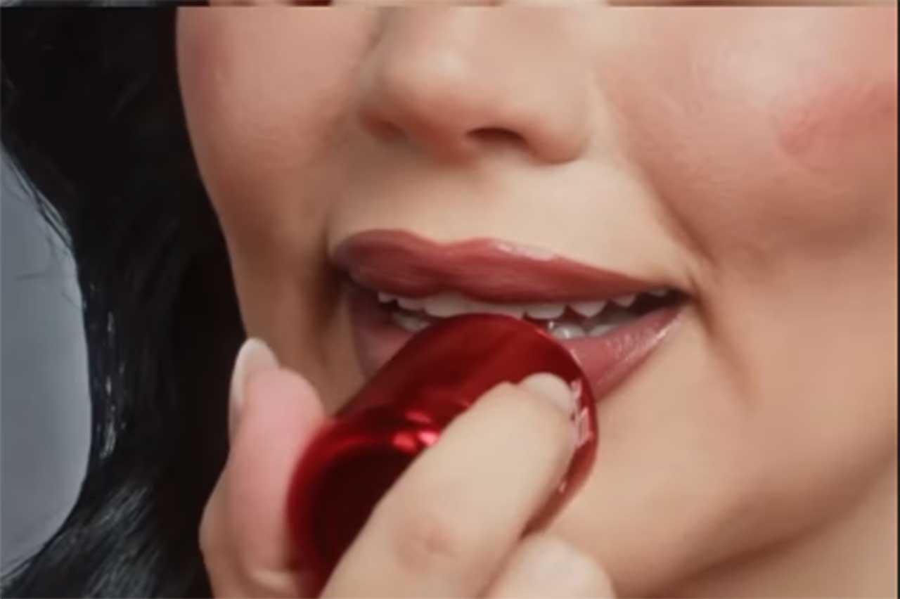 Coca-Cola Bruna Tavares