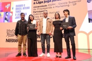 Gabriela Pio Asciutti, Greg Andó, Paula Moreno Leal Costa, alunos da ESPM de São Paulo (Crédito: Eduardo Lopes / Imagem Paulista)