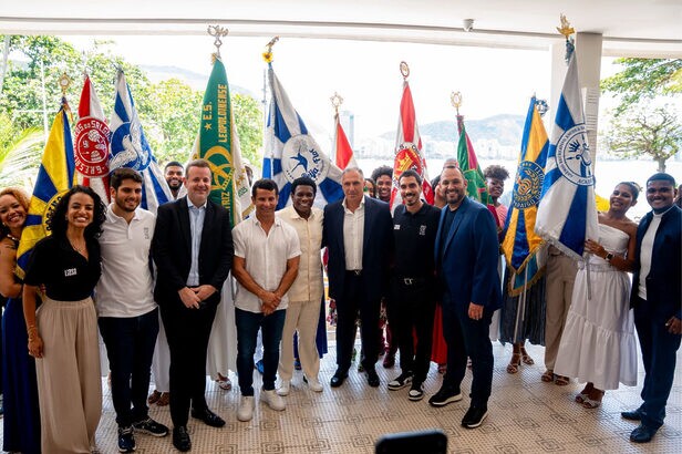 Carnaval Fan Fest reúne artistas e escolas de samba na orla carioca (Crédito: Thomas Reis)