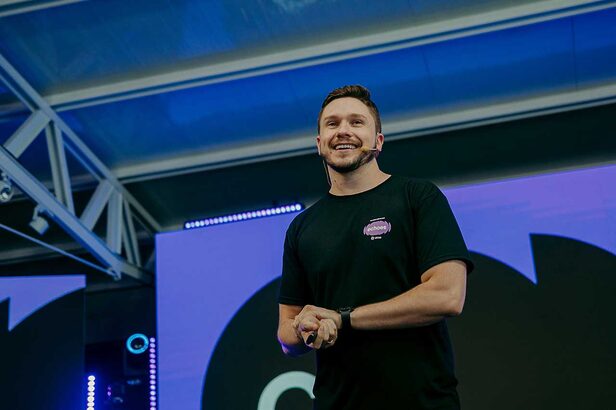 Kellerson Kurtz, do FatalFans, explica que o serviço visa simplificar a comercialização de conteúdo (Crédito: Divulgação)