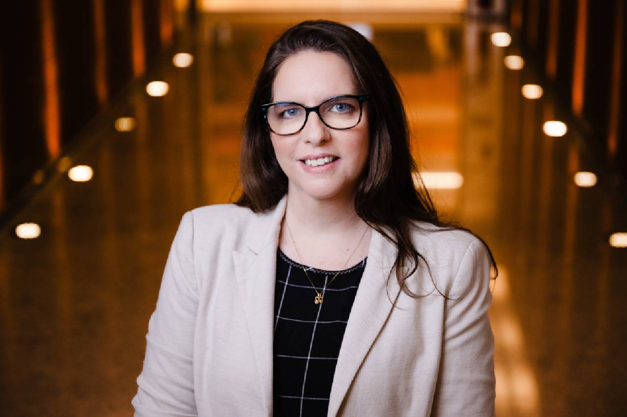 Abal nomeia presidente para Conselho Diretor