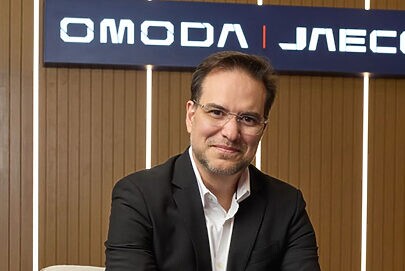 Omoda & Jaecoo contrata Roger Corassa
