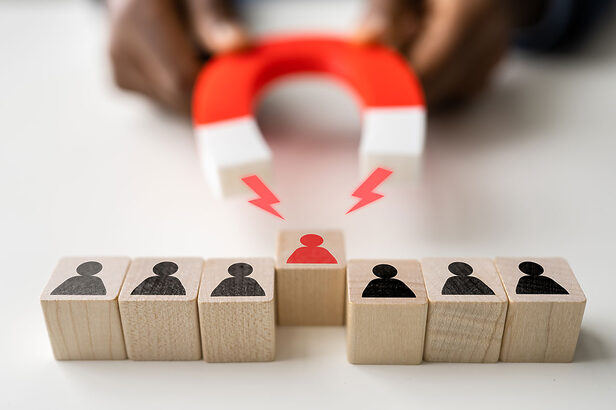 Como os maiores anunciantes brasileiros pretendem fidelizar seus clientes em 2026 (Créditos: Andrey Popov/Shutterstock)