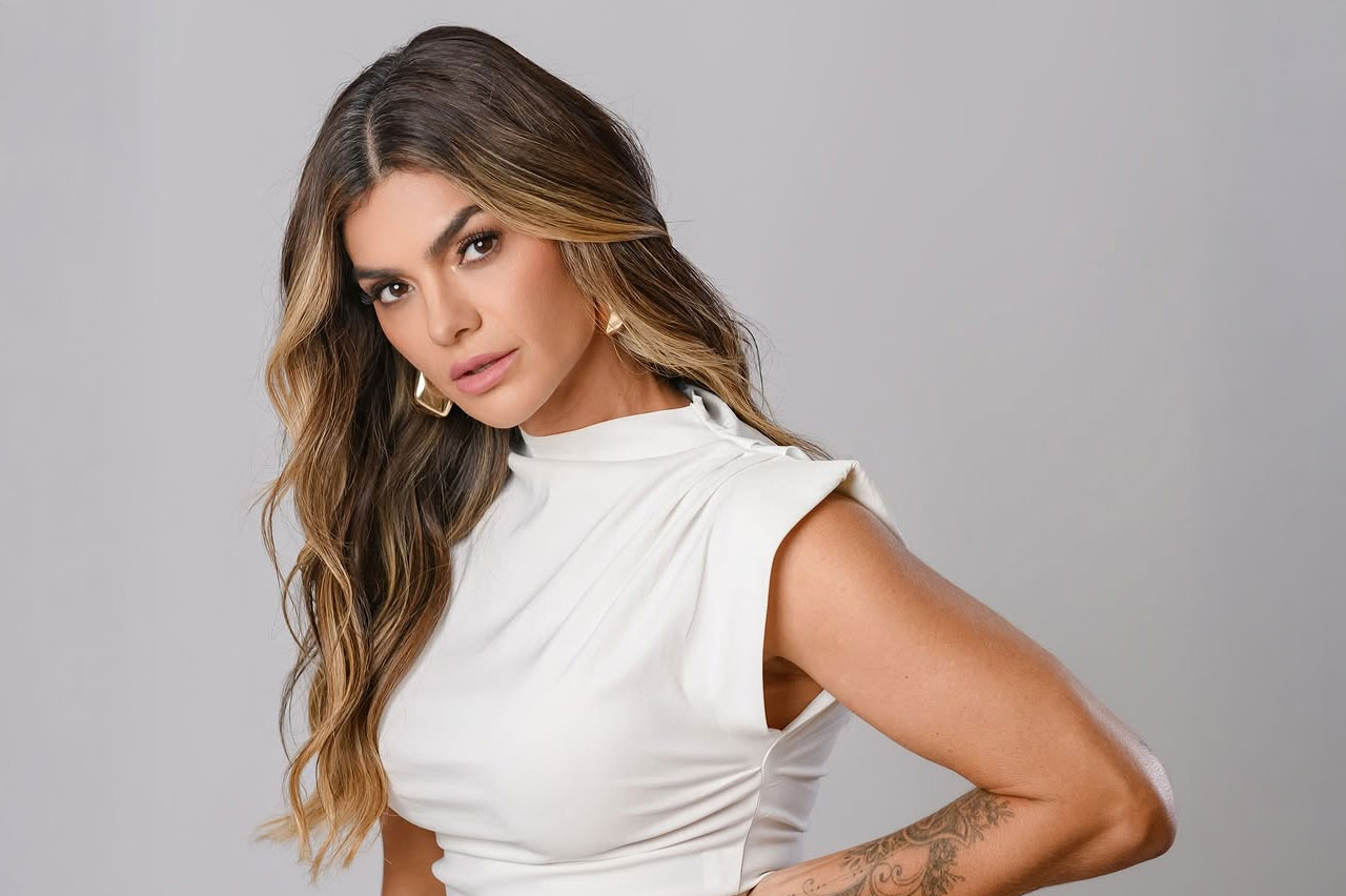 Cif leva show de Kelly Key ao BBB para reforçar produtos