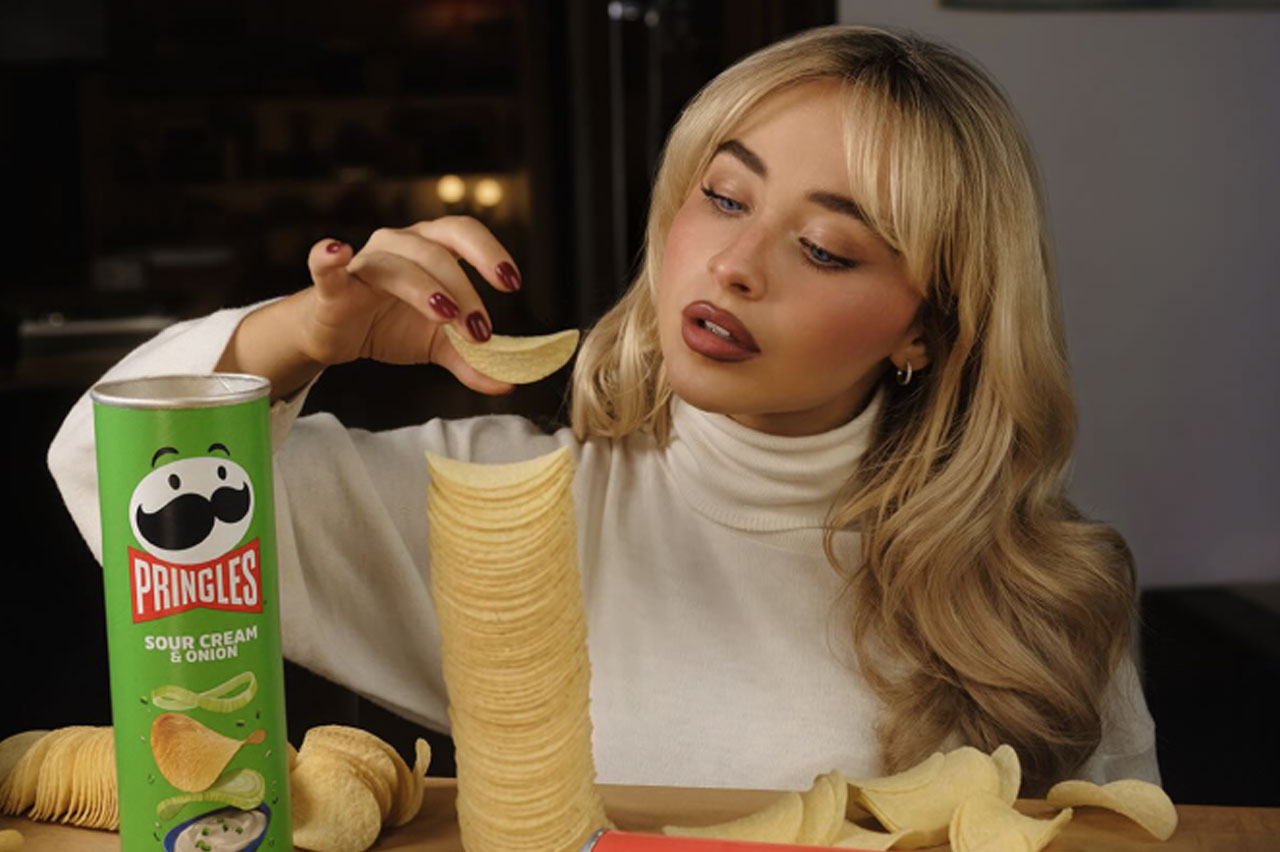 super bowl sabrina carpenter pringles