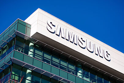 Dança das Contas: Samsung, Calvin Klein e outros