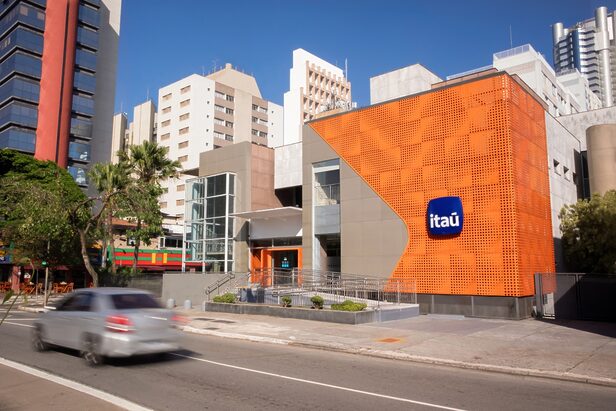 Itaú