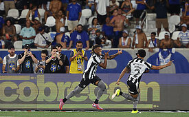 Prime Video estreou no Brasileirão com a partida entre Botafogo e Cruzeiro (Crédito: Wagner Meier/Getty Images)