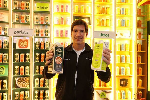 Felipe Carvalho, CEO do Grupo Positive Co e A Tal Castanha 