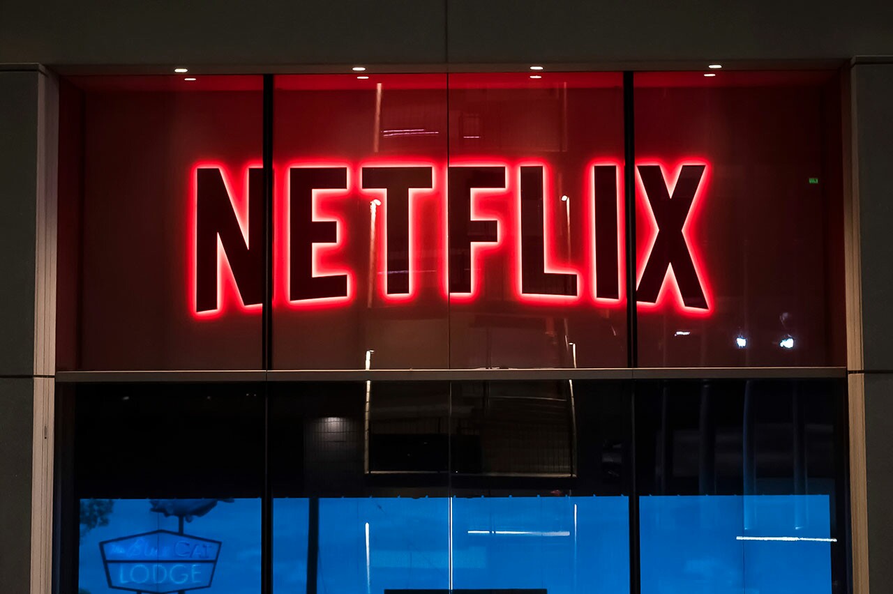 Netflix divulga projeções e cofundador deixa a empresa