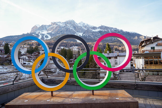 Aneis olímpicos na Itália