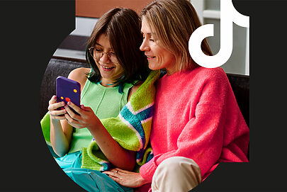 TikTok lança guias de orientação para pais e educadores