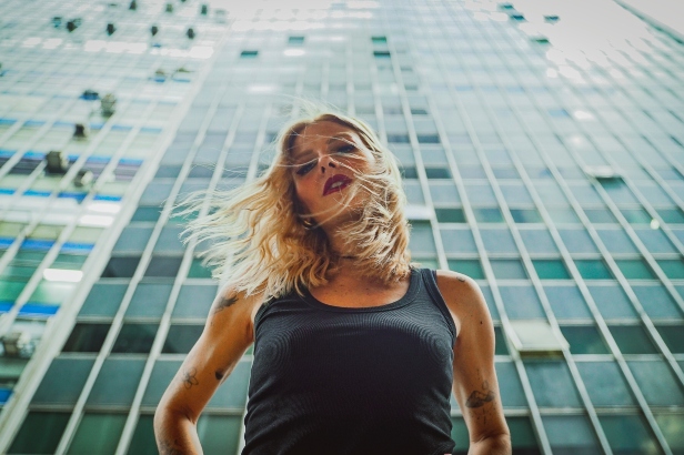 Lu Villaça, diretora de cena da Anonymous Content (Crédito: Divulgação)