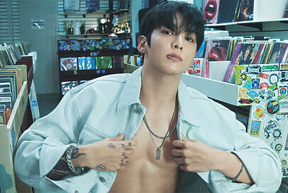 Jung Kook, do BTS, estrela campanha global da Calvin Klein