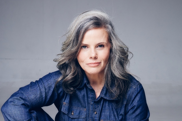 Maria Cândida, jornalista, apresentadora, criadora de conteúdo multiplataforma e CEO da Indira Filmes (Crédito: Thom Foxx - @thomfoxx)