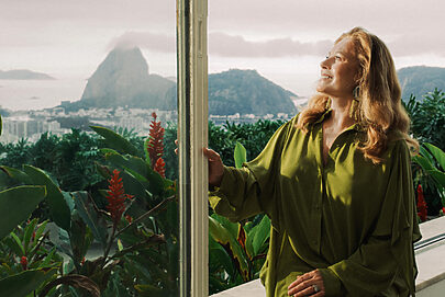 Vera Fischer interpreta Helena na estreia da Misci no RJ