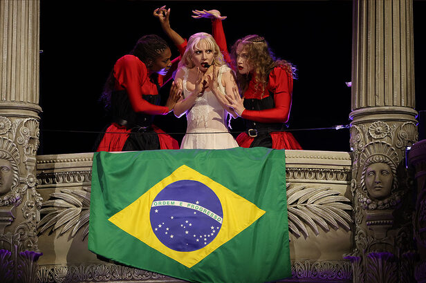 Lady Gaga foi a primeira atração do Todo Mundo no Rio, patrocinado pelo Santander (Crédito: -Kevin-Mazur-WireImage-for-Live-Nation-GettyImages)