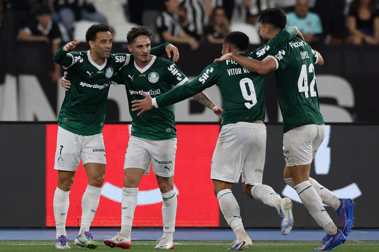 Gramados e redes: como a Casas Bahia ativou o Paulistão