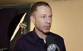 Tiago Leifert narrará 22 jogos da Copa no SBT (Crédito: Reprodução)