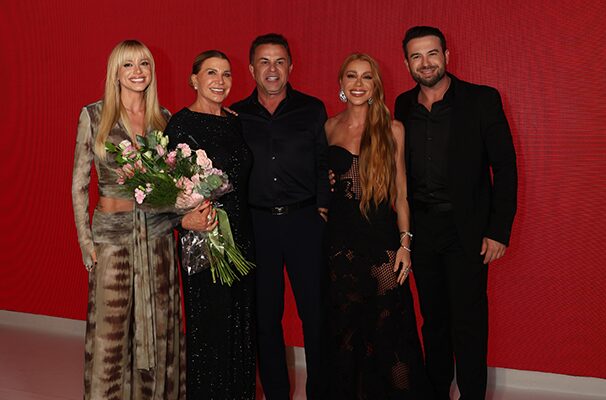 Bianca Olivo, diretora criativa da my favorite; Vera e Arcílio Olivo, fundadores do Grupo La Moda; Bruna Olivo, VP Criativa da Lança Perfume e diretora criativa da BO, sua marca autoral; e Hugo Olivo, CEO do Grupo La Moda - Divulgação