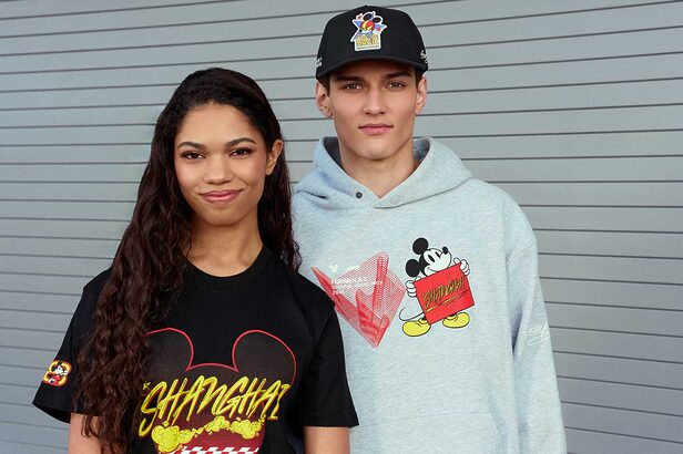 Collab entre Fórmula 1 e Disney terá peças inspiradas em cada um dos GPs (Crédito: Divulgação)