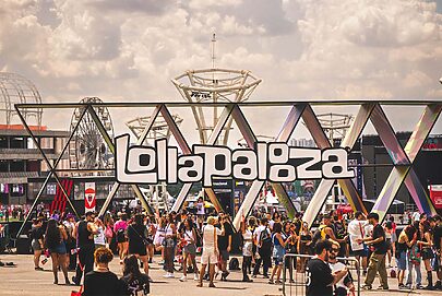 Carmed fará estreia no Lollapalooza 2026