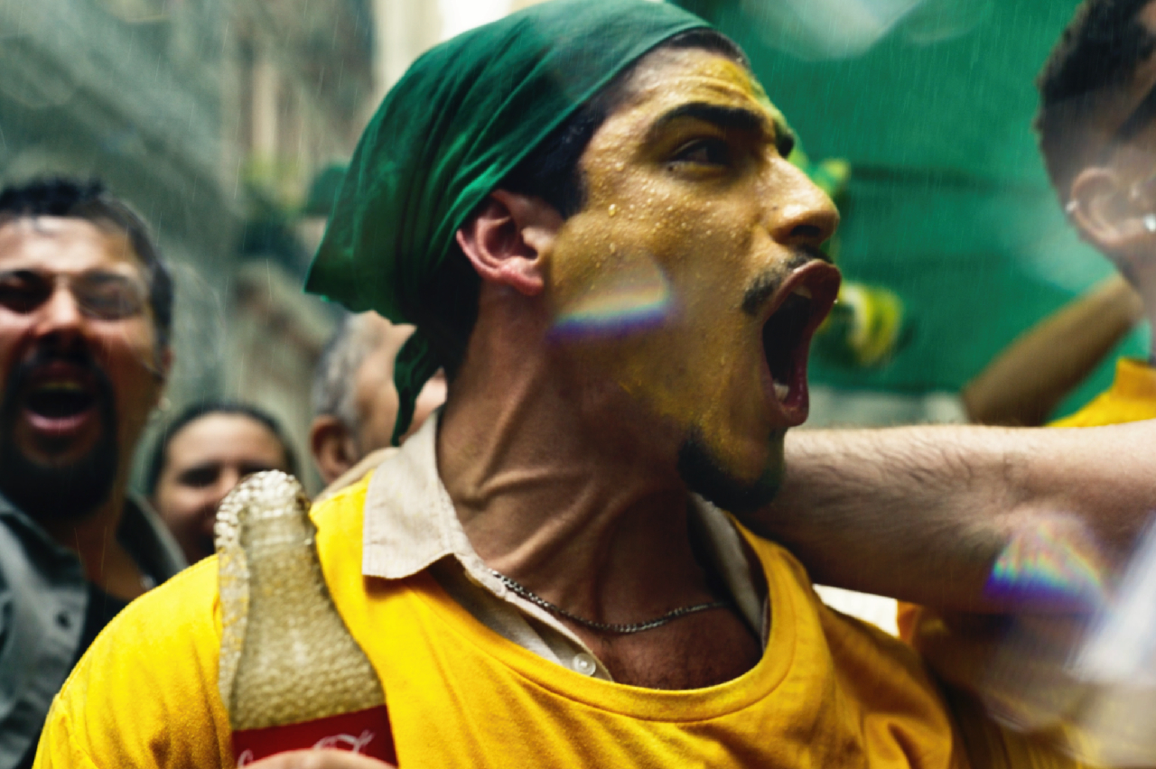 Coca-Cola convoca Jorge Ben Jor para celebrar torcedor brasileiro