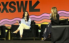 Phoebe Gates e Sophia Kianni