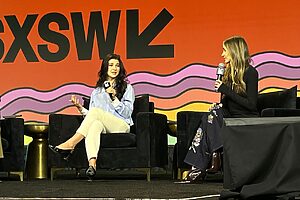 Phoebe Gates e Sophia Kianni