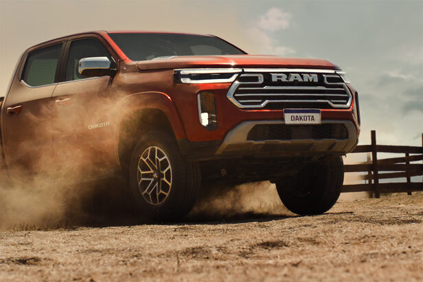RAM Dakota