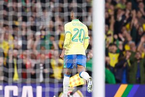 Além de marcar presença no uniforme de treino e no ônibus da seleção, Sadia desenvolverá linha de produtos com a CBF (Crédito: @rafaelribeirorio / CBF)