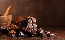 Mesmo com alta no cacau, empresas fortalecem estratégia para a Páscoa (Crédito: Igor Normann-shutterstock)