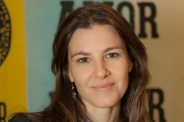 Estela Renner, diretora, roteirista e co-fundadora da Maria Farinha Filmes e MFF & CO (Crédito: Divulgação)