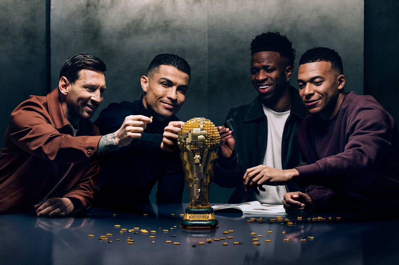 Lego convida lendas do futebol para celebrar Copa do Mundo