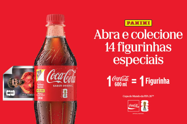 Promoção distribui figurinhas em embalagens de Coca-Cola para álbum da Copa 2026 (Créditos: Divulgação)
